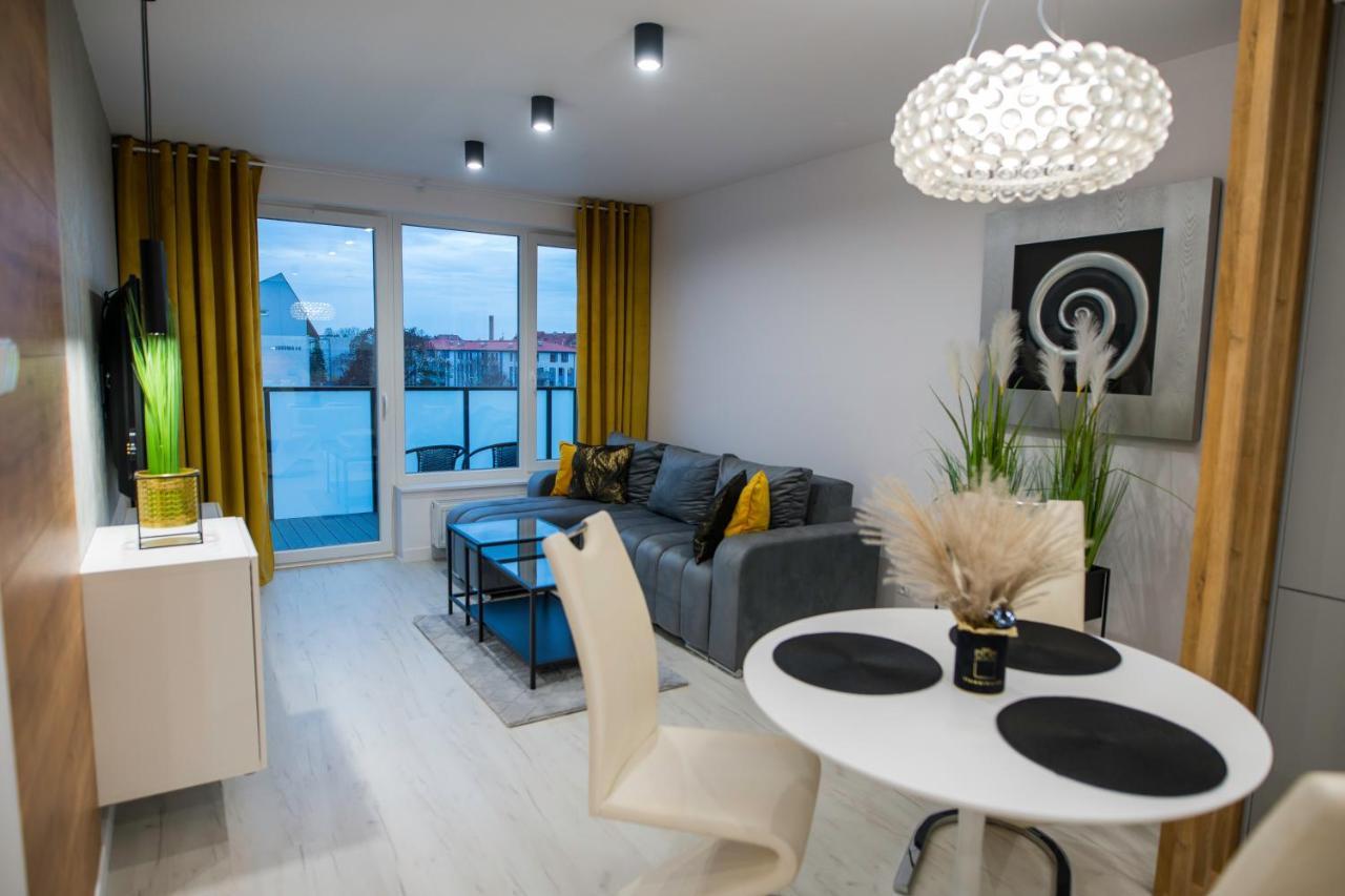 Nowoczesny Apartament Ludova Biskupiec  Eksteriør bilde
