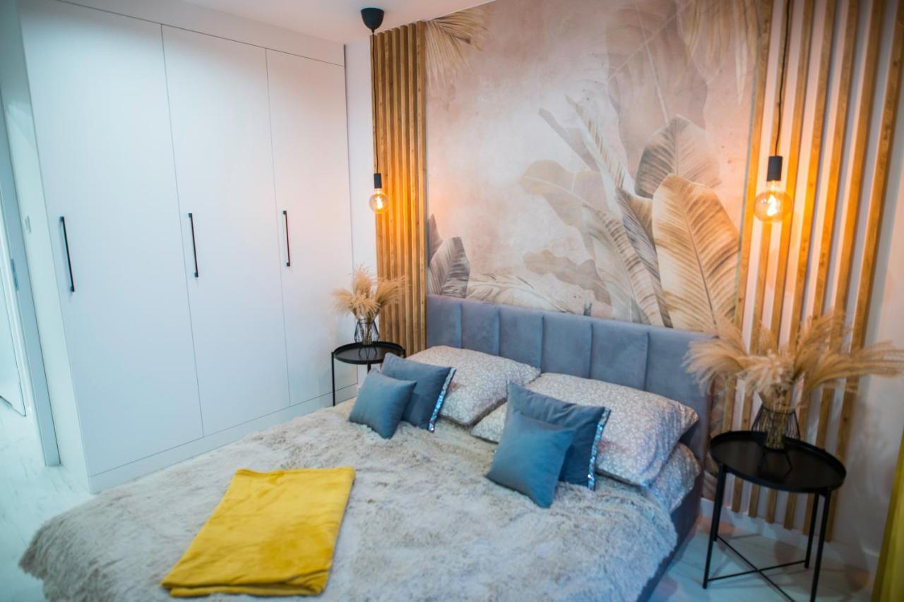 Nowoczesny Apartament Ludova Biskupiec  Eksteriør bilde