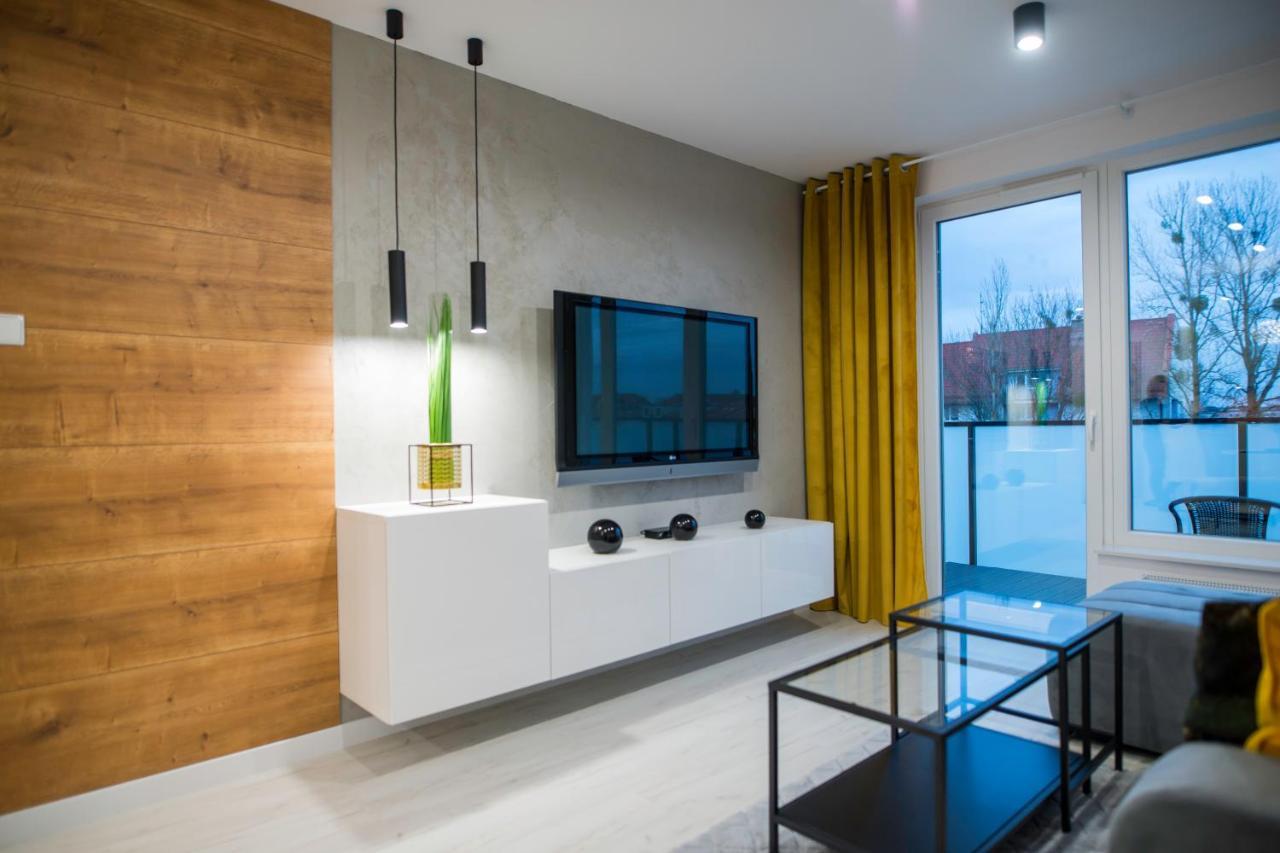 Nowoczesny Apartament Ludova Biskupiec  Eksteriør bilde